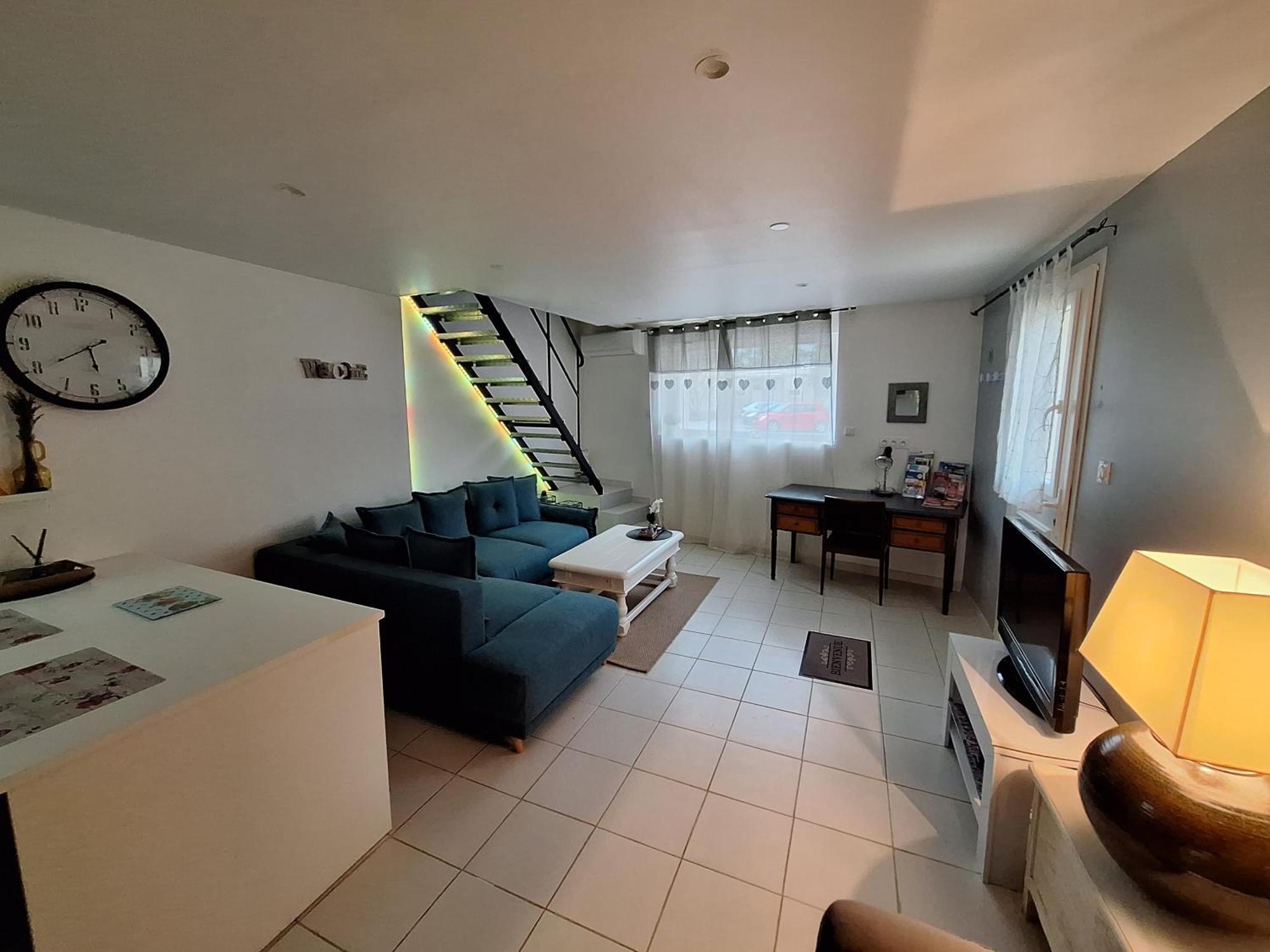 Appartement T2 Au Coeur Du Village Cleon-d'Andran Экстерьер фото